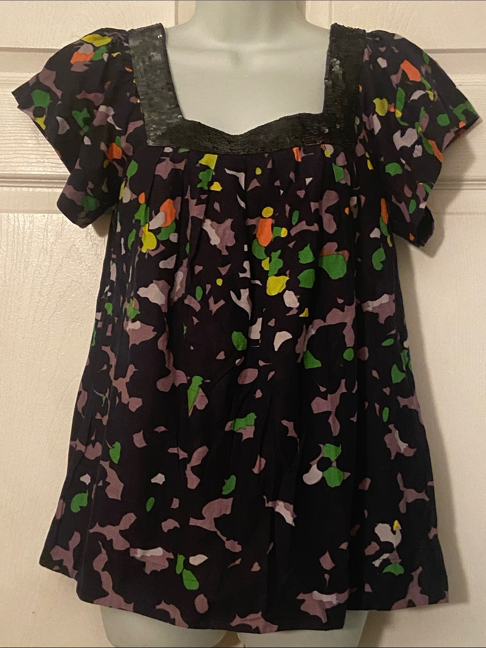 French Connection Black Abstract Floral Square-Neck Tunic w/Sequin Trim sz 8